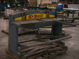 pallet rack manufacturer equipment